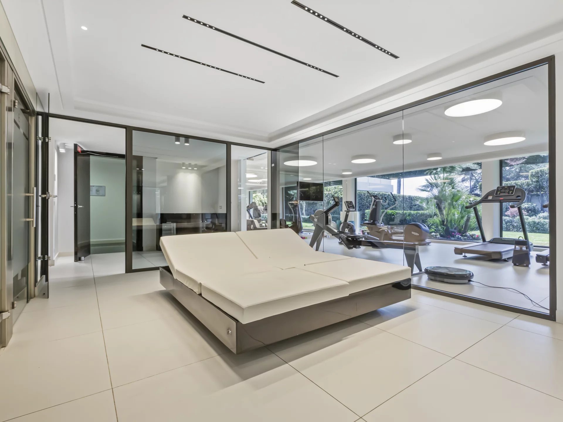 9310394f785ec312e5e2ba240decdefb_6aee52623d_1920